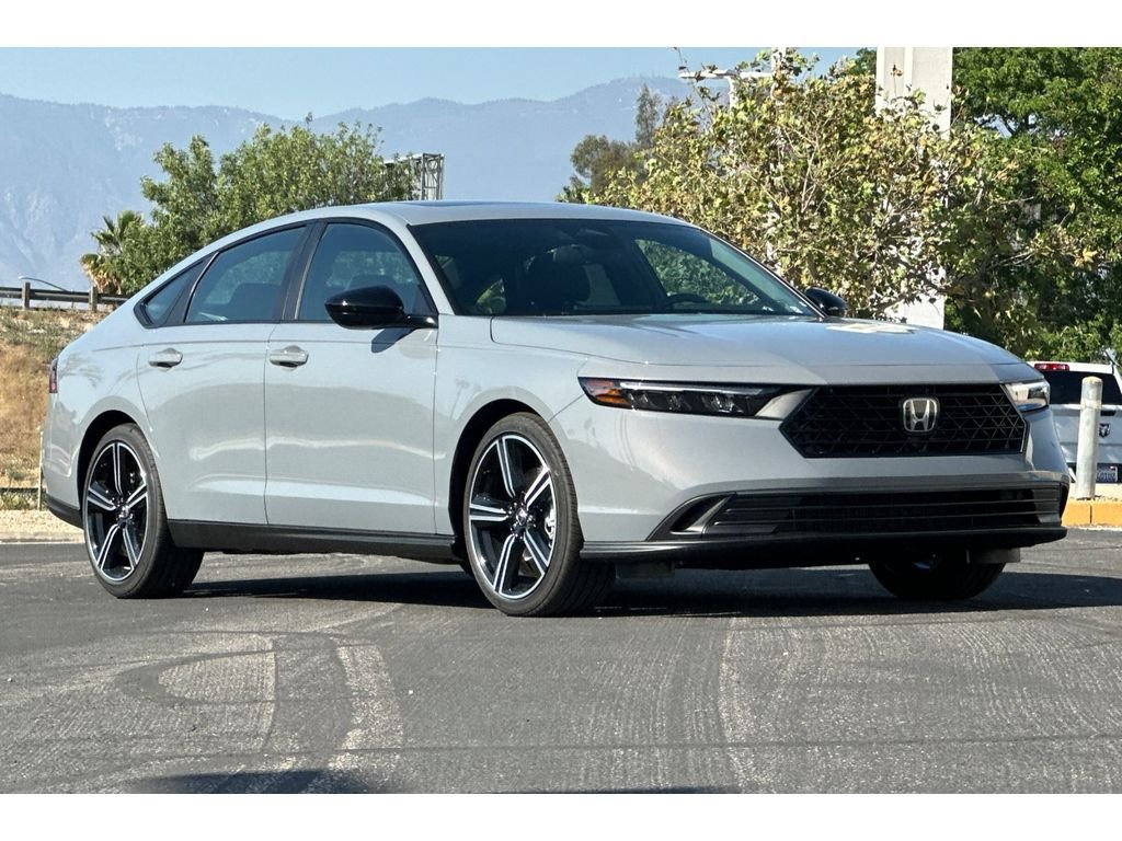 New 2026 Urban Gray Pearl Honda Sport image 2