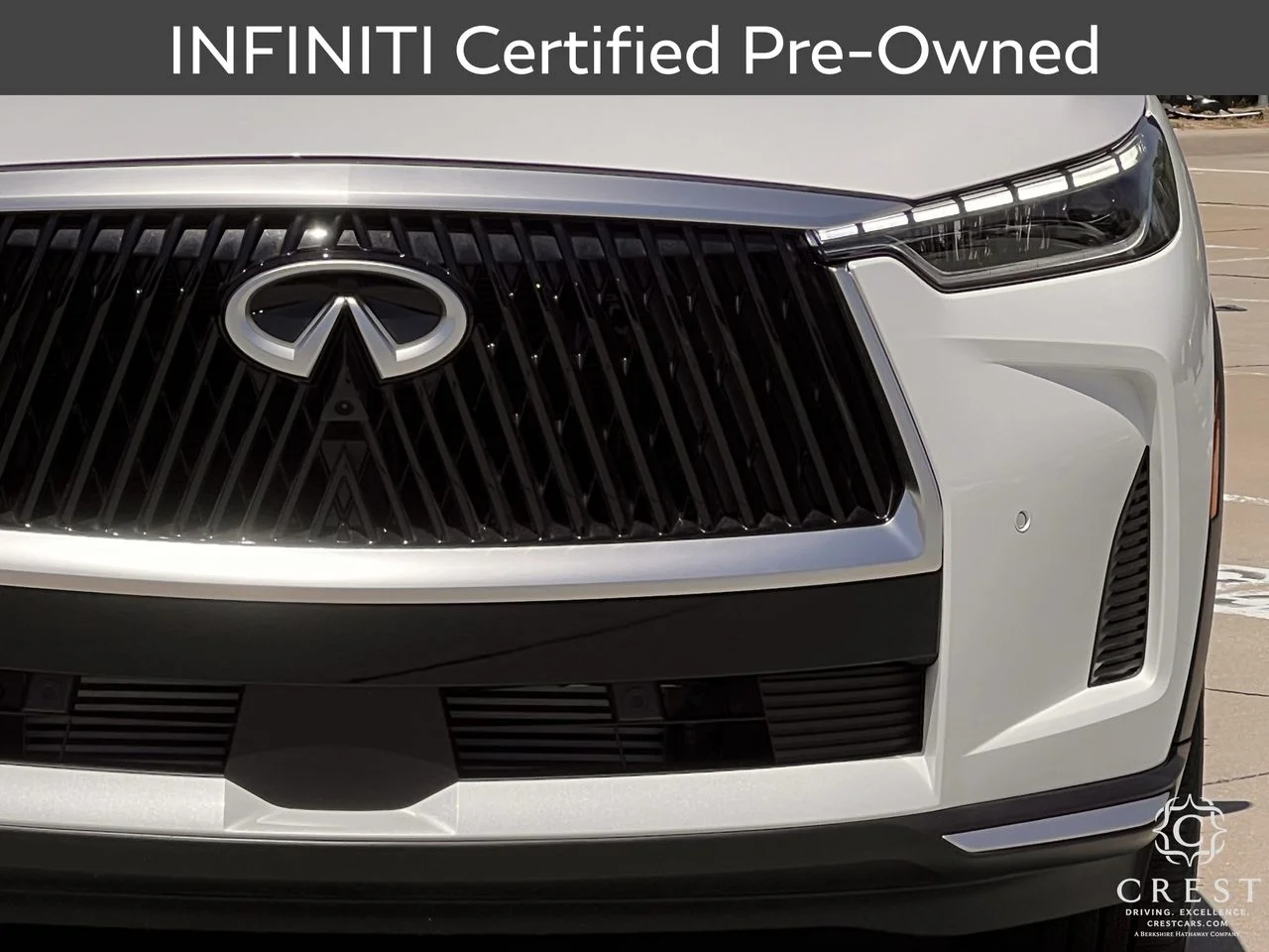 Certified Used 2027 Radiant White INFINITI LUXE image 9