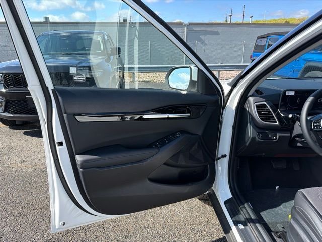 New 2026 Snow White Pearl Kia S image 12