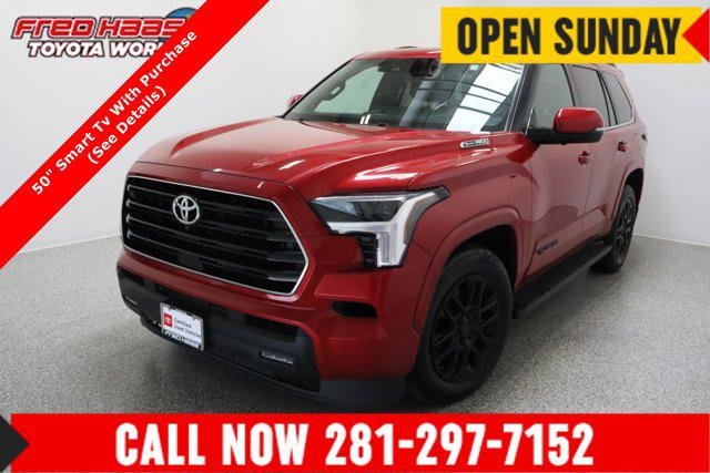 2025 Toyota Sequoia SR5 4WD i-FORCE MAX Hybrid's photo