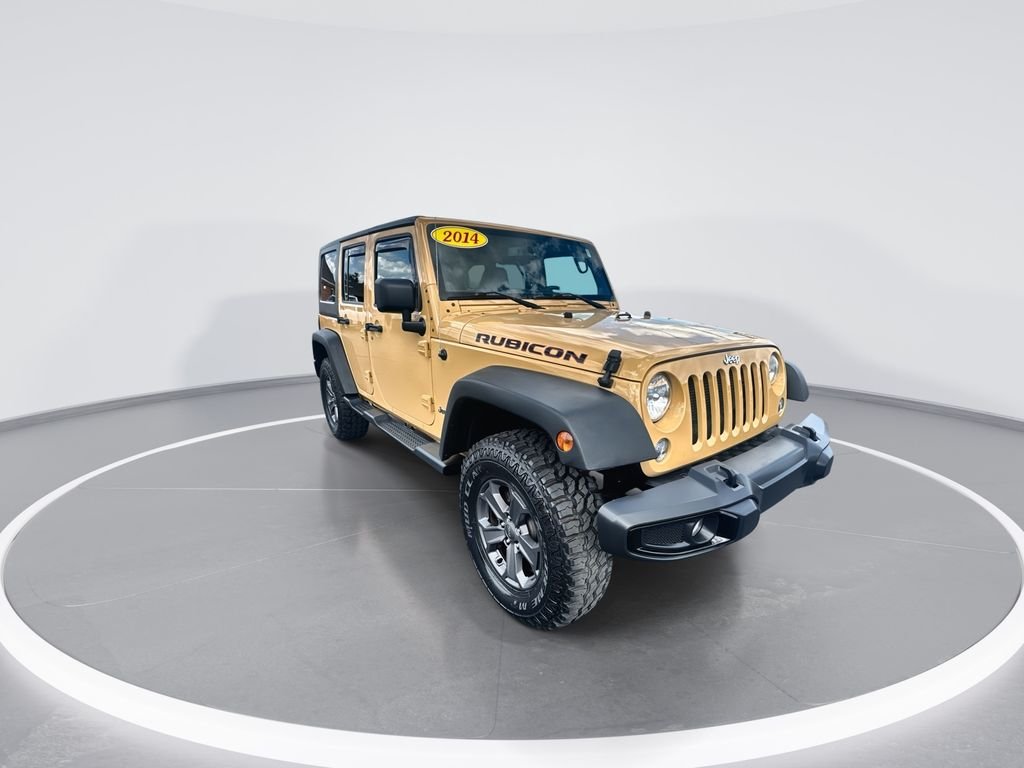 Used 2014 Beige Jeep Unlimited Rubicon image 2