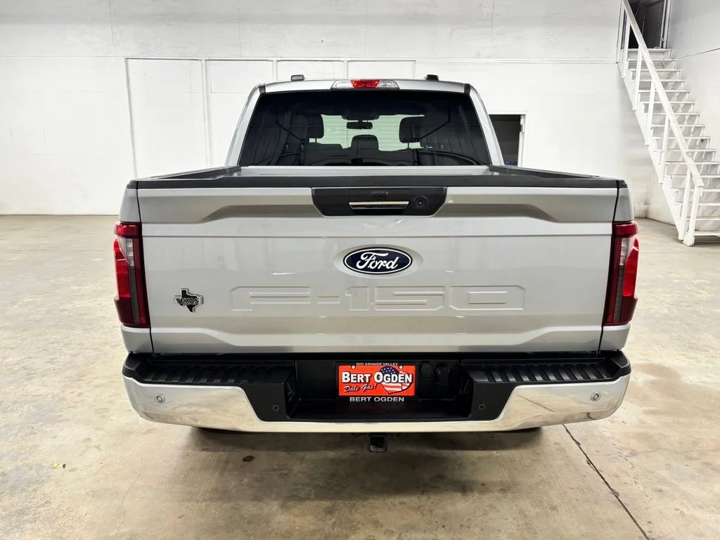 Used 2024 Silver Ford XLT image 6