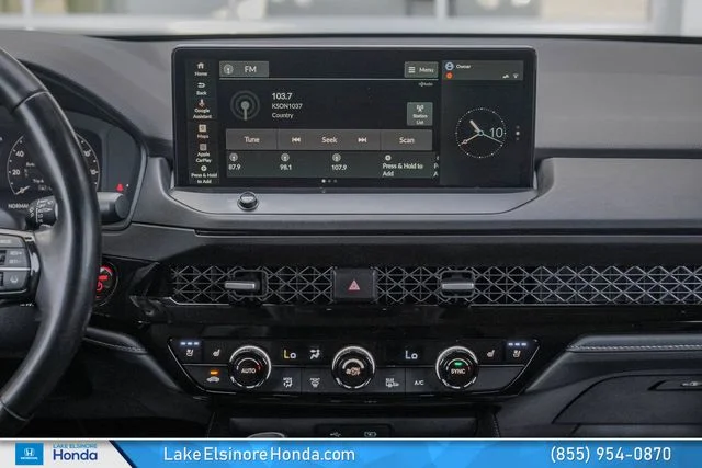 Used 2025 Meteorite Gray Metallic Honda Touring image 20