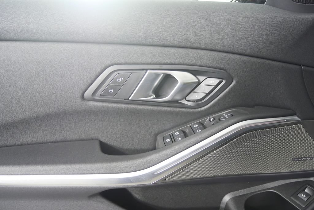 Used 2026 Dravit Grey Metallic BMW 330i image 8