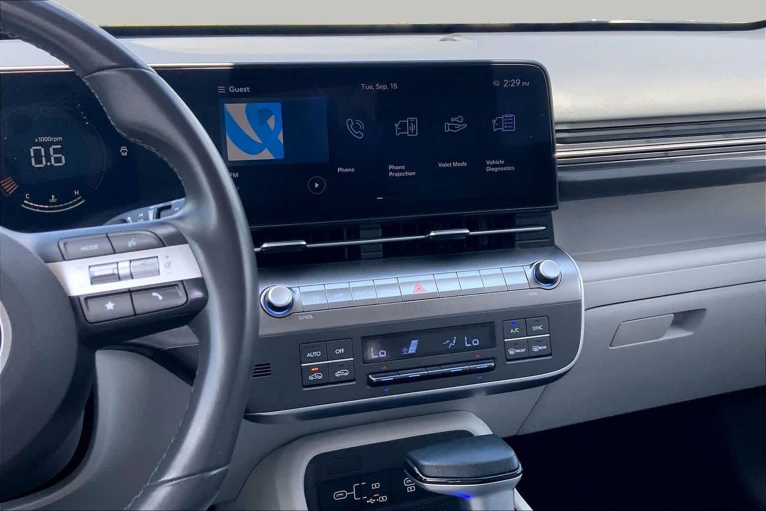 Used 2025 Cyber Gray Metallic Hyundai SEL image 7