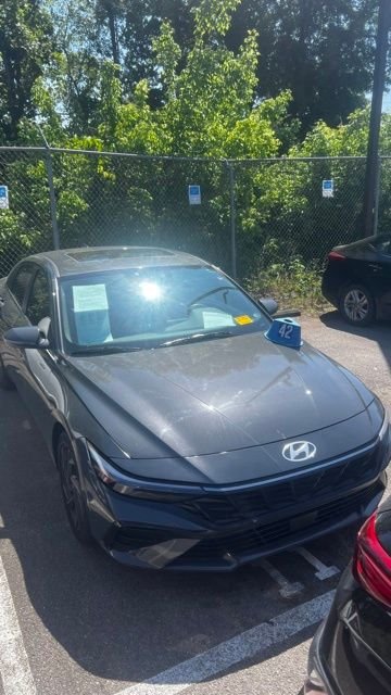 2024 Hyundai Elantra 2.0 SEL IVT's photo