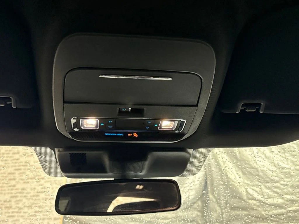 Used 2023 Black Ford Lariat image 22