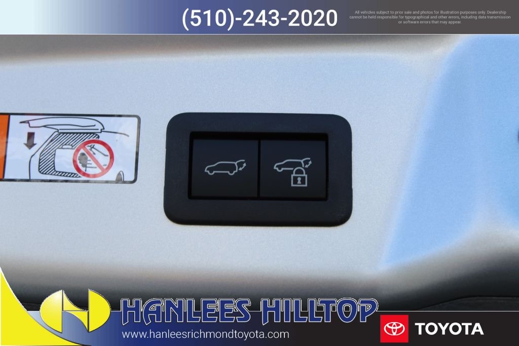 2026 Toyota Prius Limited - Photo 11