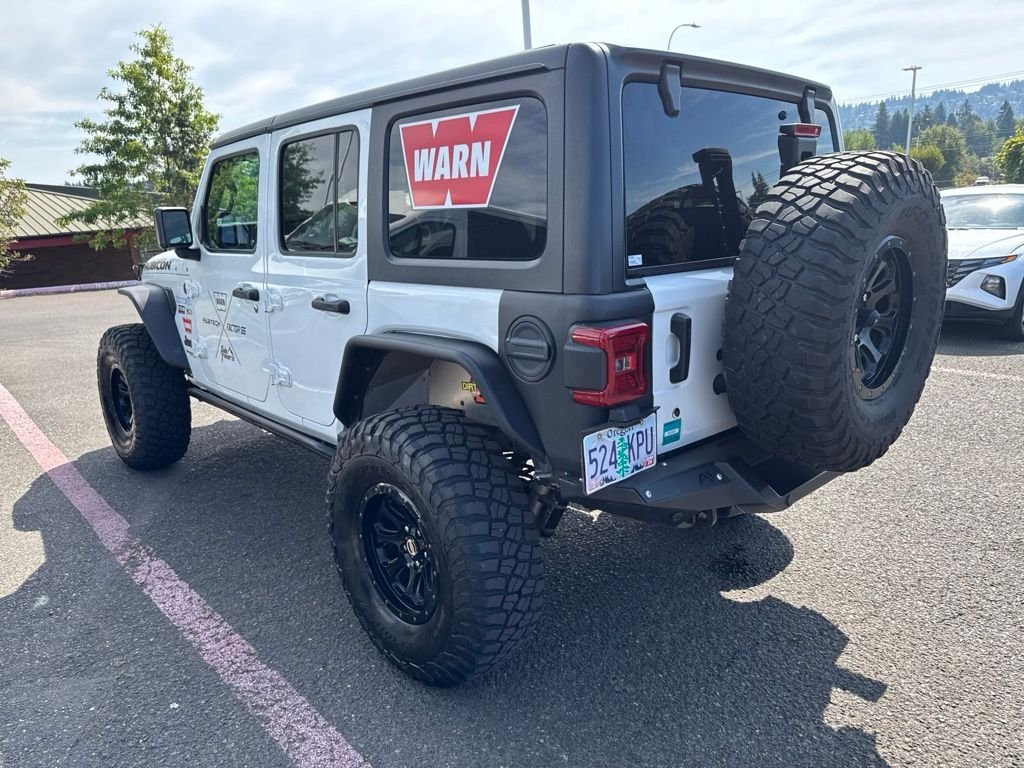 Used 2018 Bright White Clearcoat Jeep Unlimited Rubicon image 8
