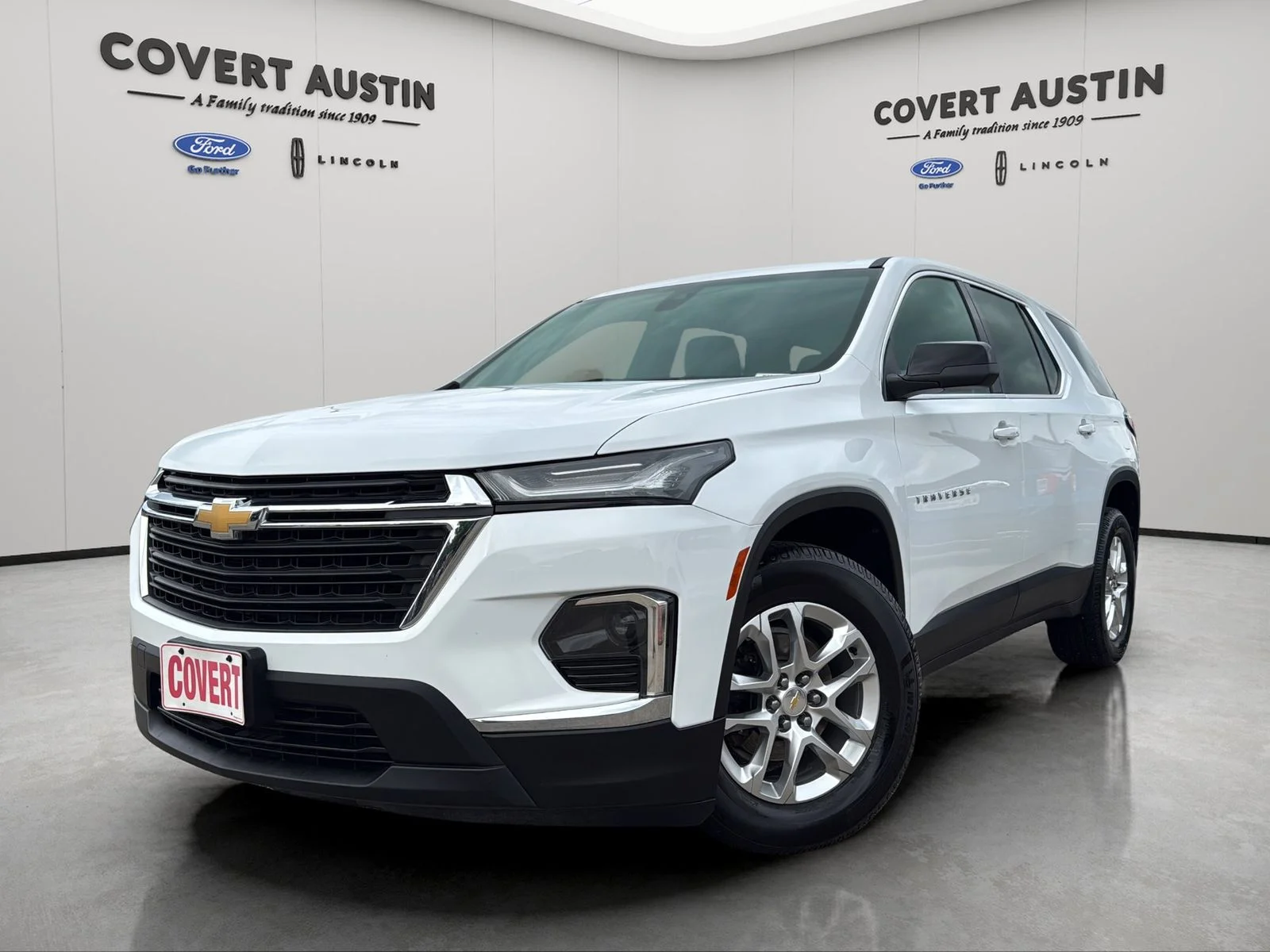 Used 2022 White Chevrolet LS image 1