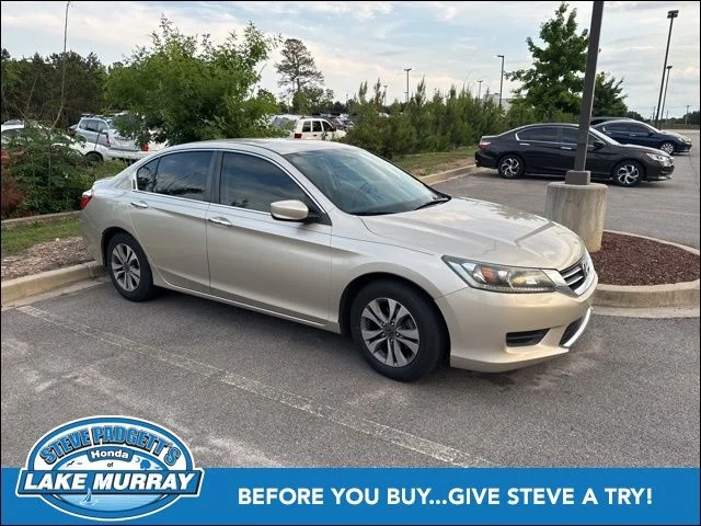 2013 Honda Accord LX Auto's photo