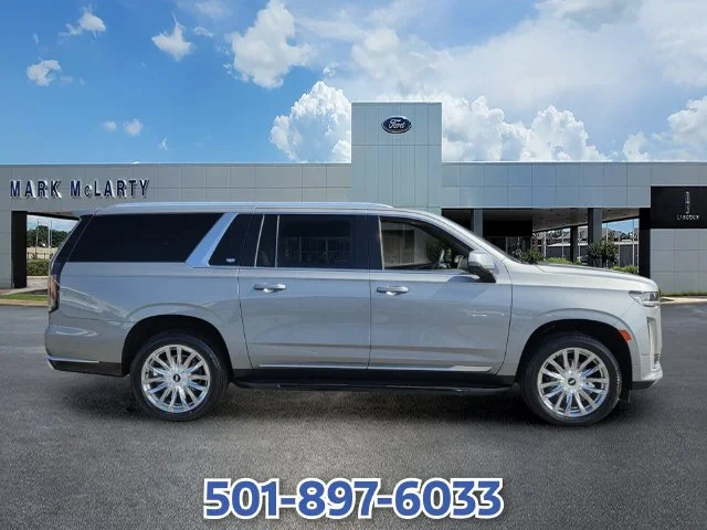 Used 2023 Silver Cadillac Premium image 6
