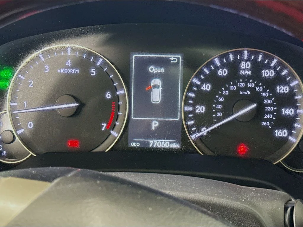 Used 2016 Silver Lining Metallic Lexus Base image 13