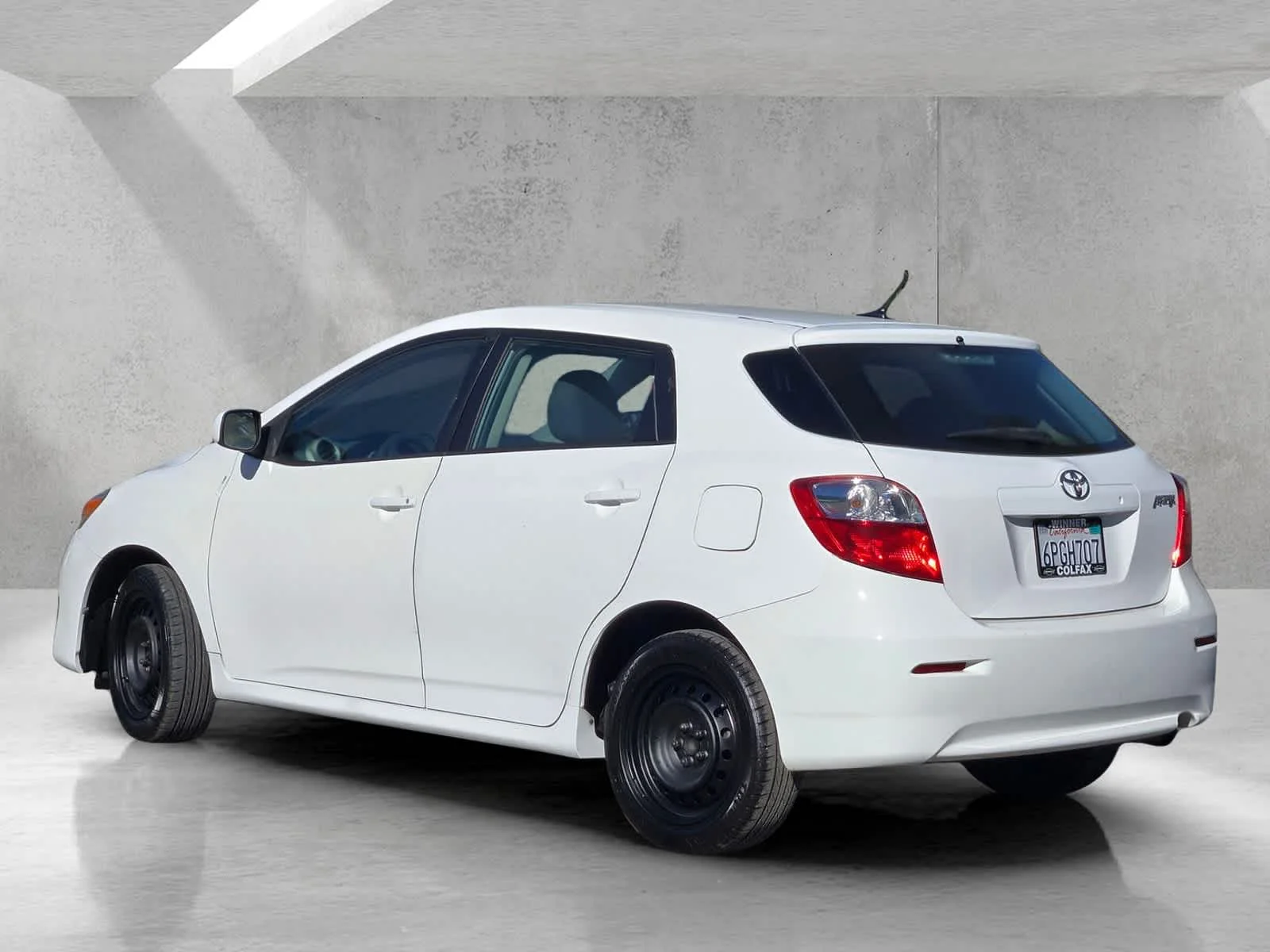 Used 2011  Toyota  image 6