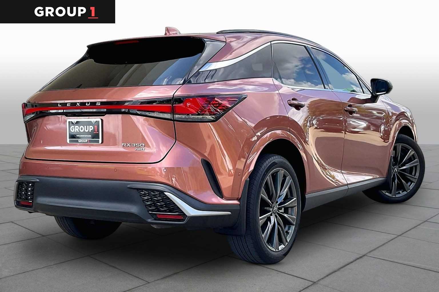 Used 2024 Copper Crest Lexus F SPORT Handling image 11