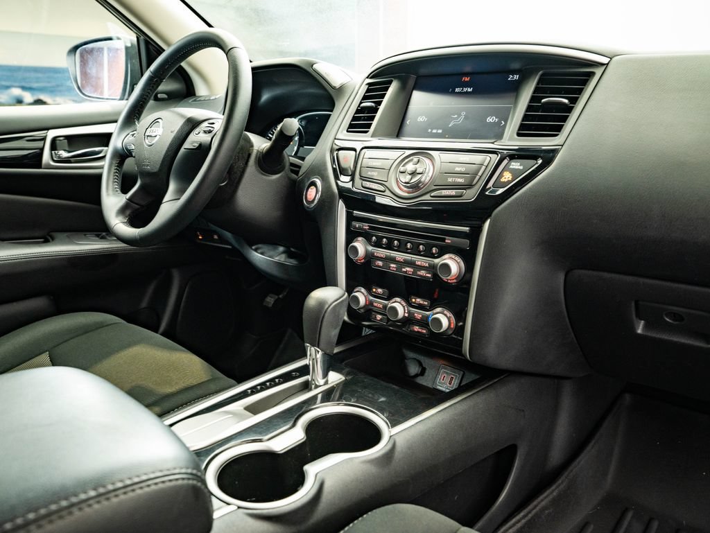 Used 2020 Gun Metallic Nissan SV image 51