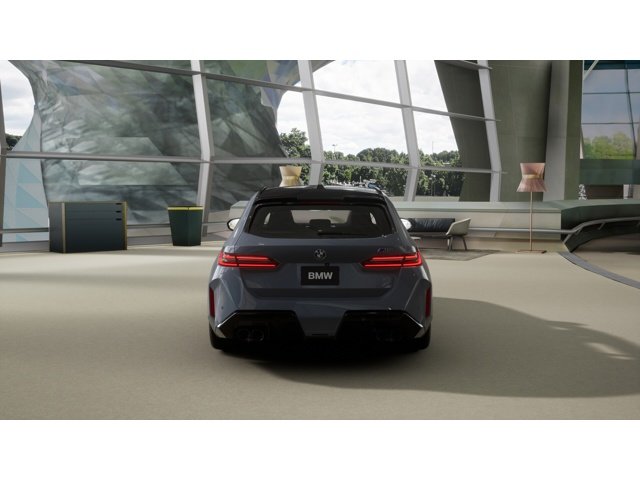 New 2027 Gray BMW M5 image 5