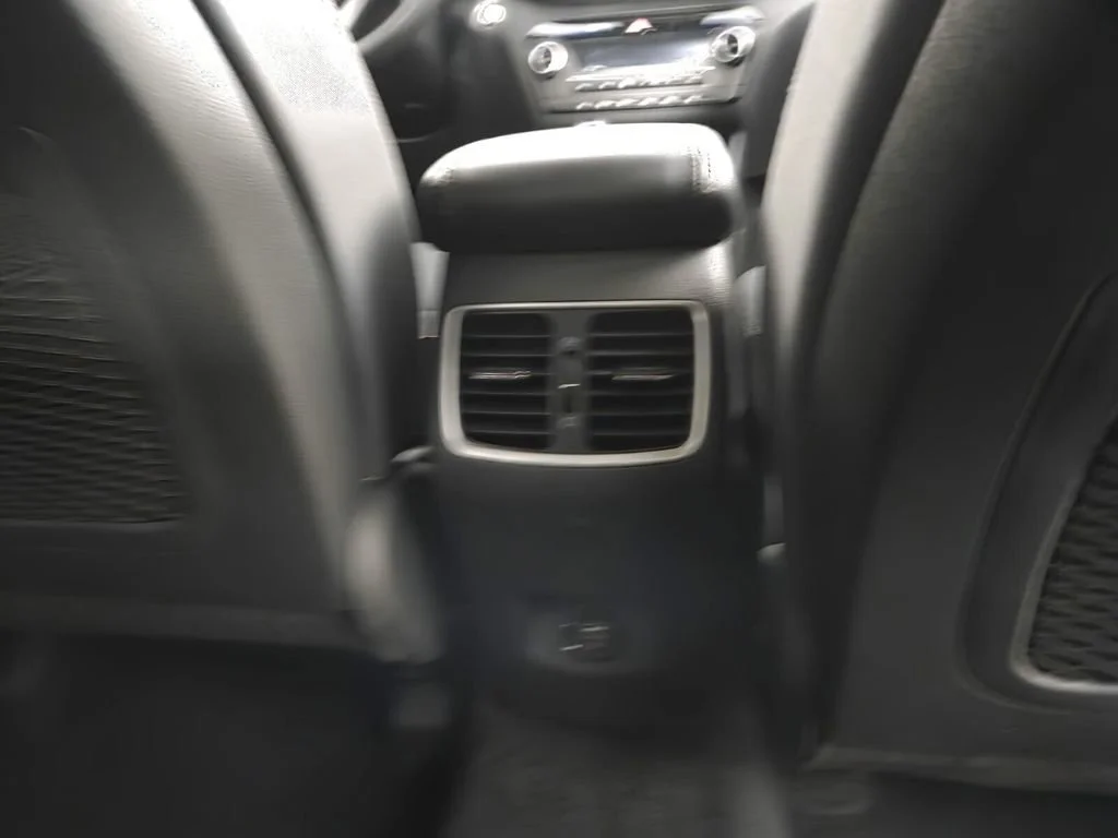 Used 2019 Black Noir Pearl Hyundai SEL image 30