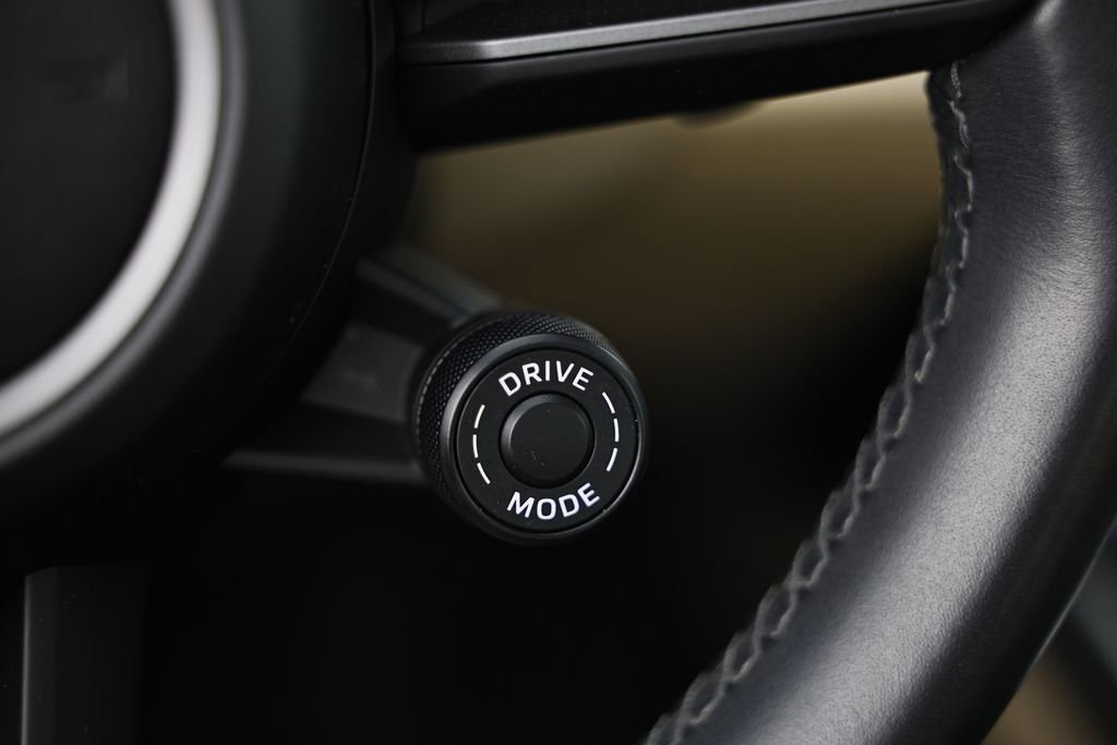 Used 2020 White Porsche Carrera 4S image 36