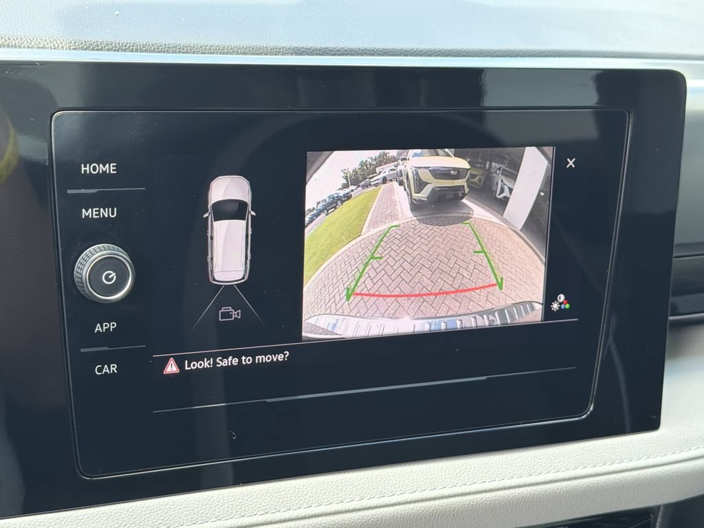 2025 Volkswagen Taos S - Photo 23