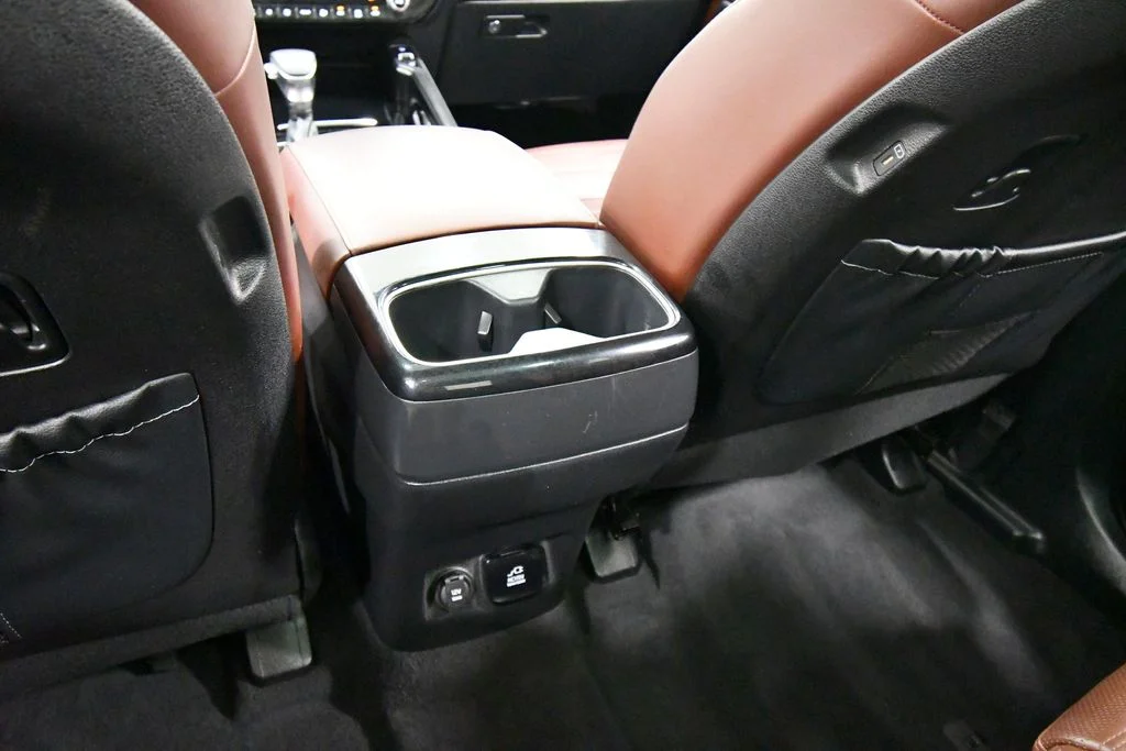 Certified Used 2024 White Kia SX-Prestige image 16