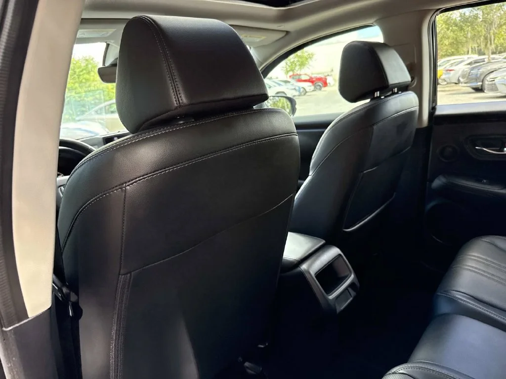 Used 2025  Honda EX-L image 13