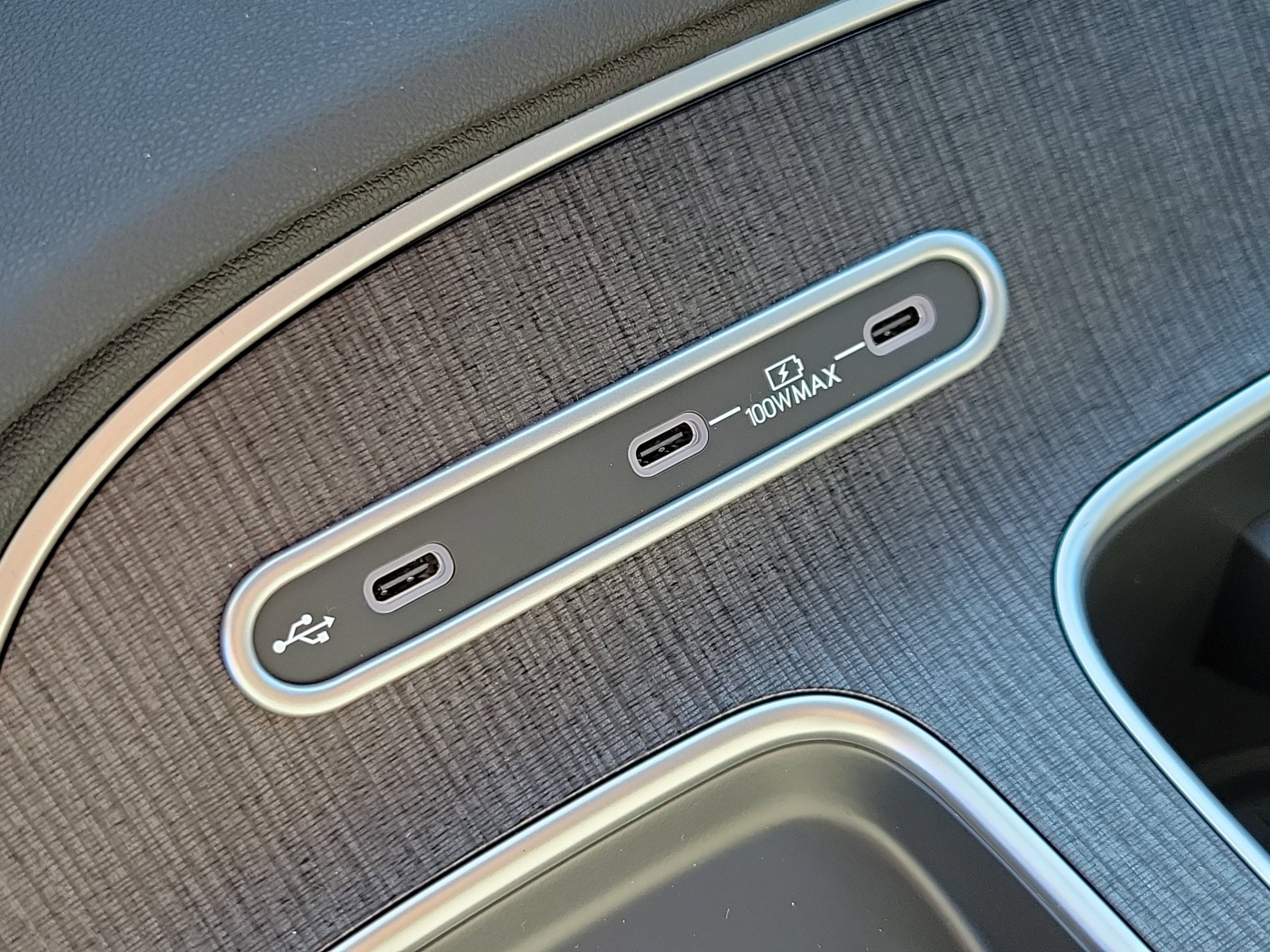 New 2026 Ecotronic Gray Pearl Hyundai Limited AWD image 33
