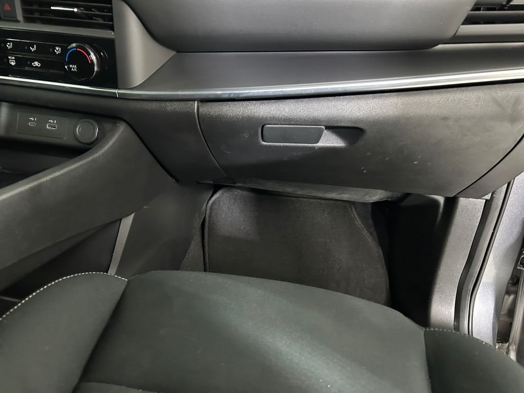 Used 2023 Gray Nissan S image 24