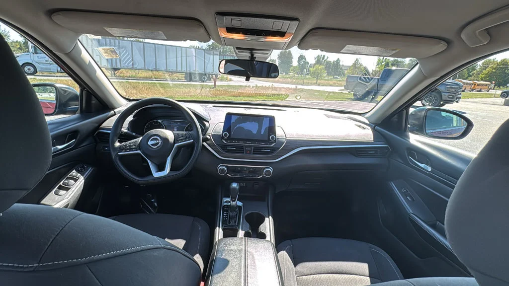 Used 2025 Red Nissan SV image 7
