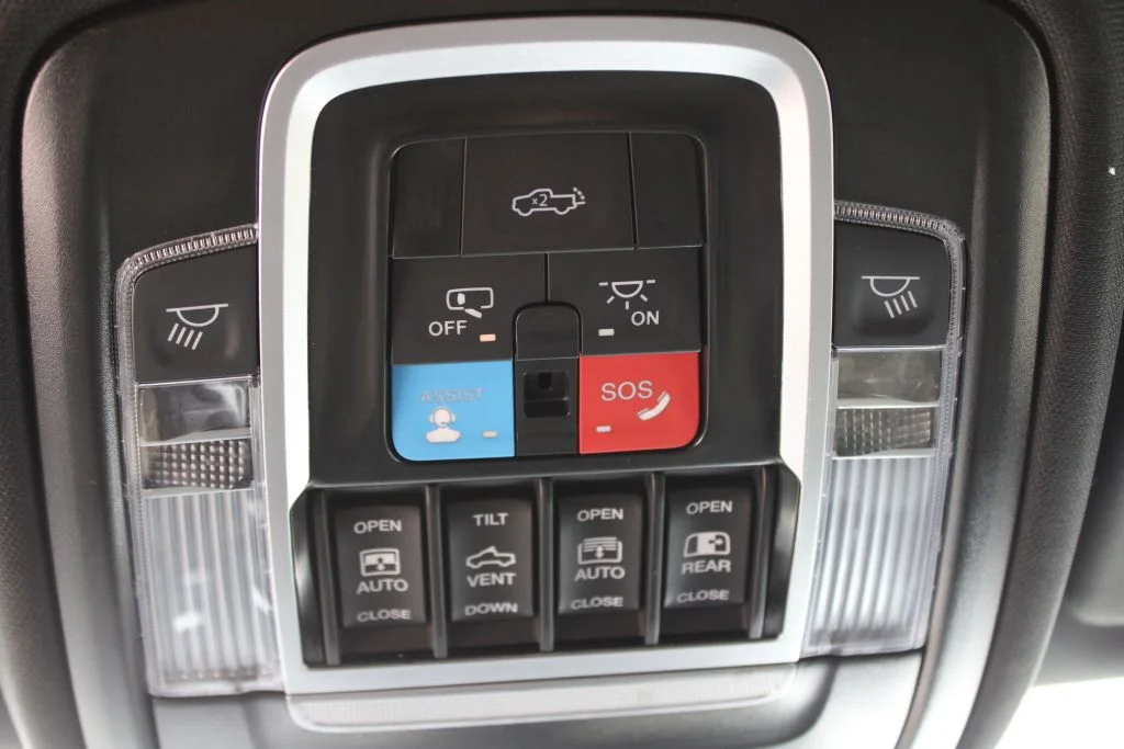 2026 RAM 1500 Rebel - Photo 21