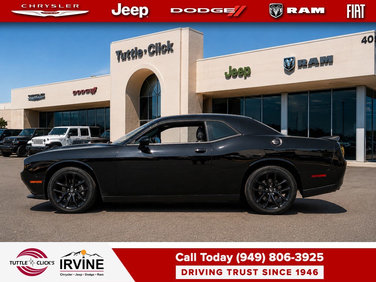 Certified Used 2021 Pitch Black Clearcoat Dodge SXT image 3