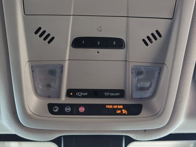 Used 2022 Ebony Twilight Metallic GMC Denali image 12