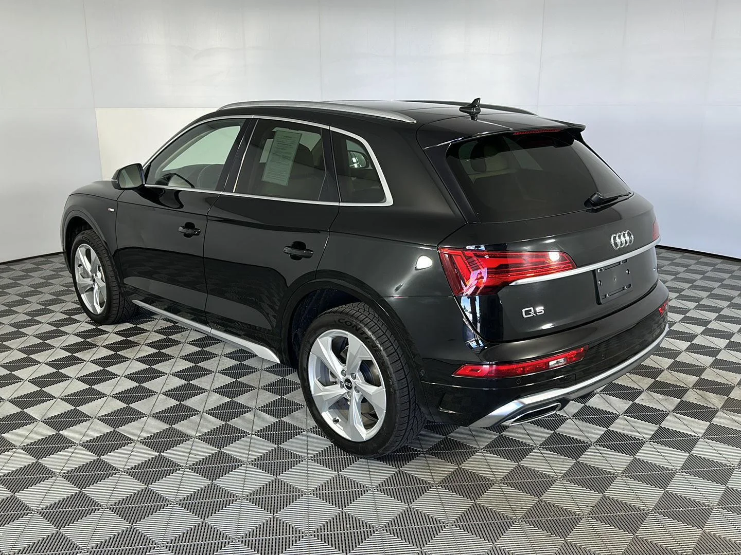 Used 2023 Mythos Black Metallic Audi S line Prestige image 12