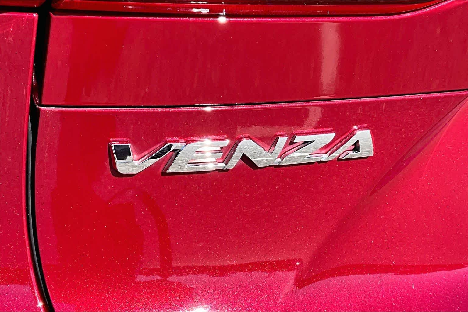 Used 2021 Ruby Flare Pearl Toyota Limited image 30