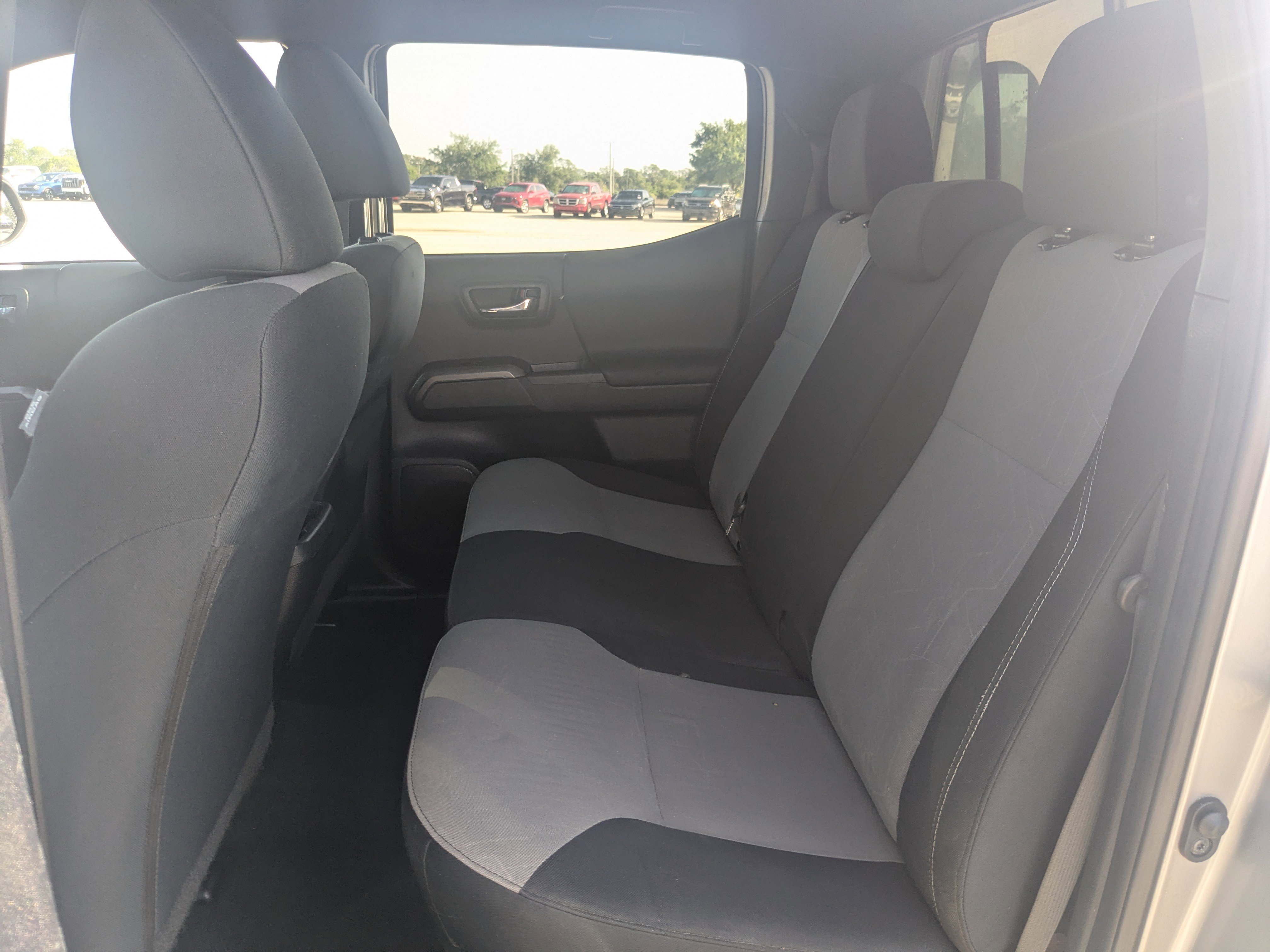 2021 Toyota Tacoma TRD Sport - Photo 17