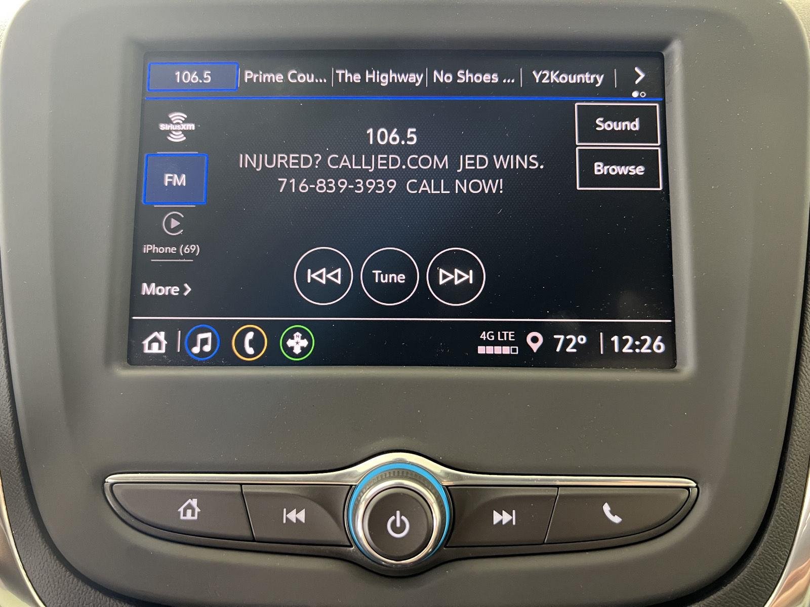 Used 2024 Lakeshore Blue Metallic Chevrolet LT image 12