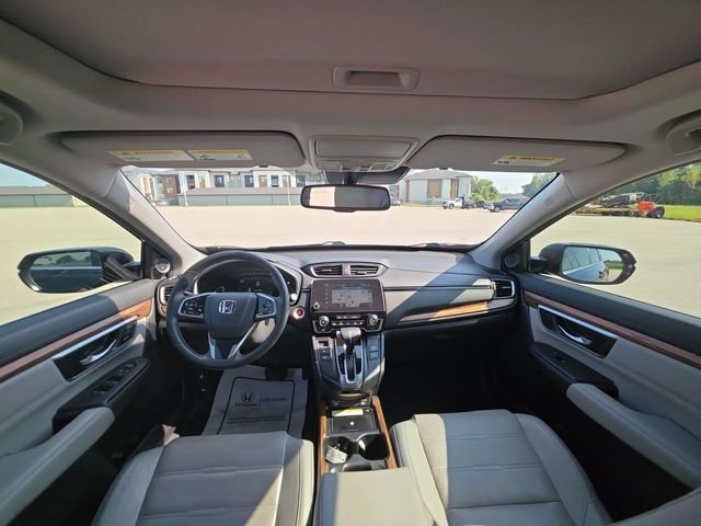 Used 2020 Crystal Black Pearl Honda Touring image 28