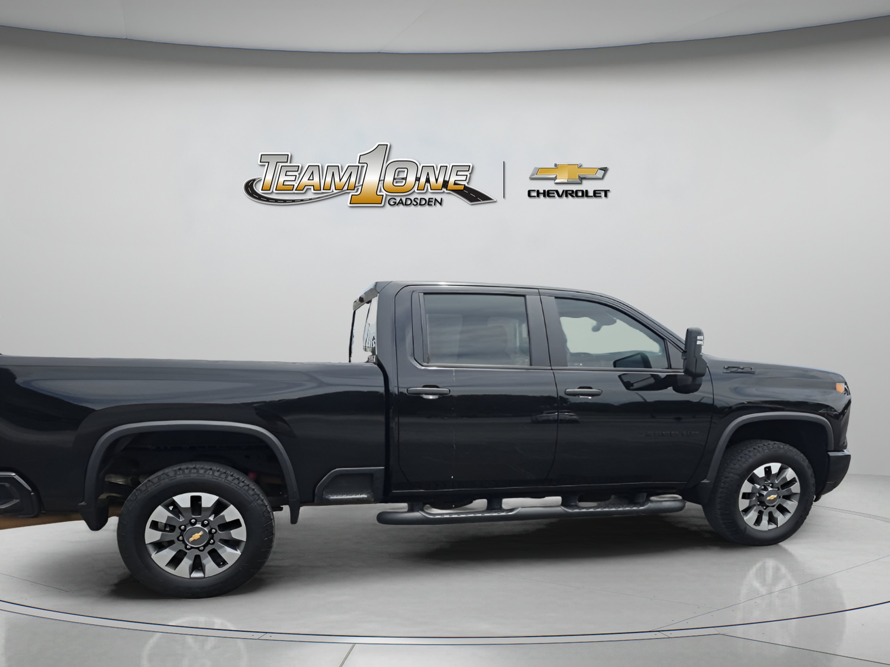Used 2024 Black Chevrolet Custom image 8