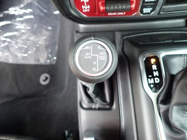 New 2026 Black Clearcoat Jeep Rubicon X image 19