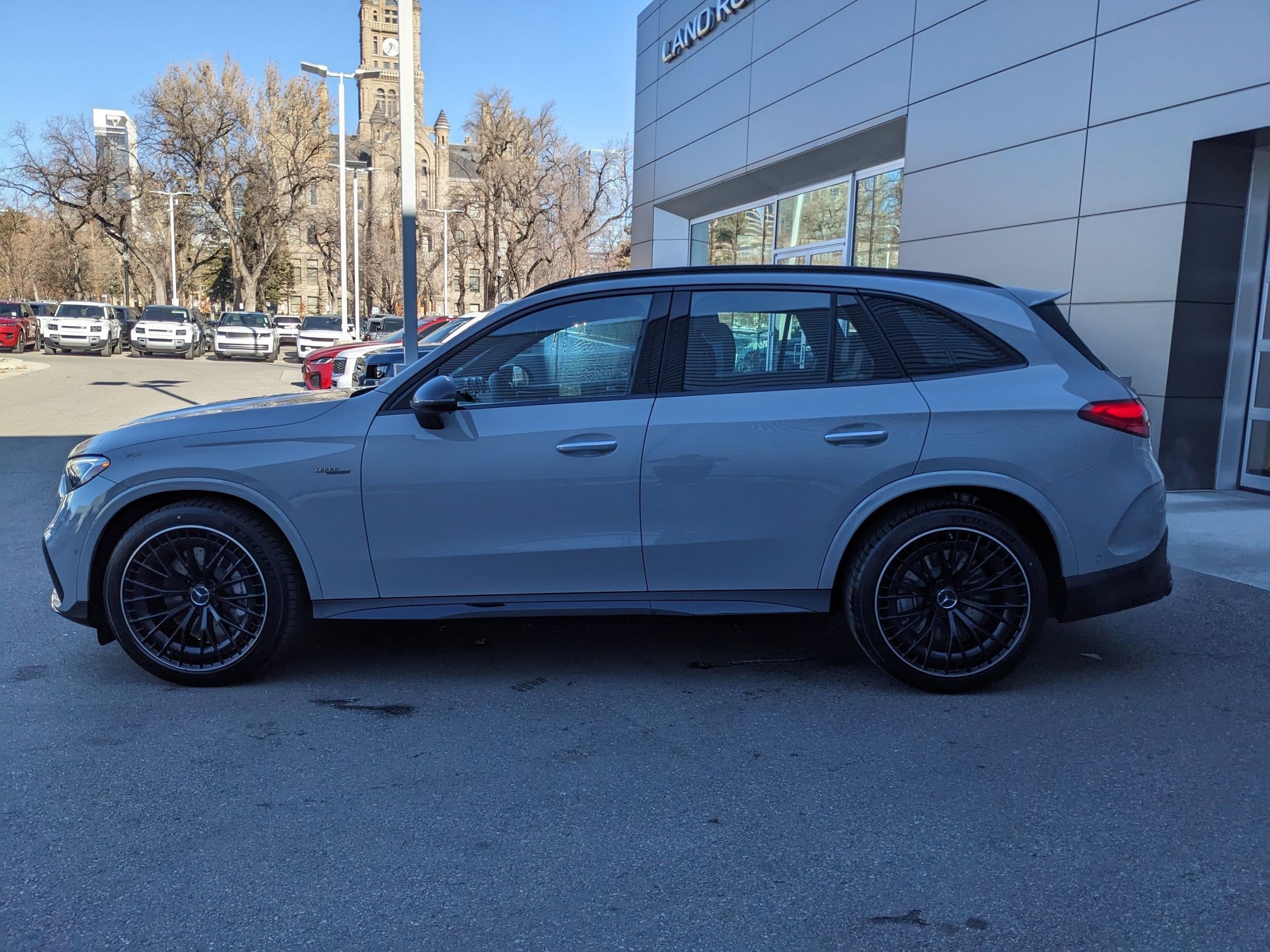 2025 Mercedes-Benz GLC AMG GLC43 - Photo 7