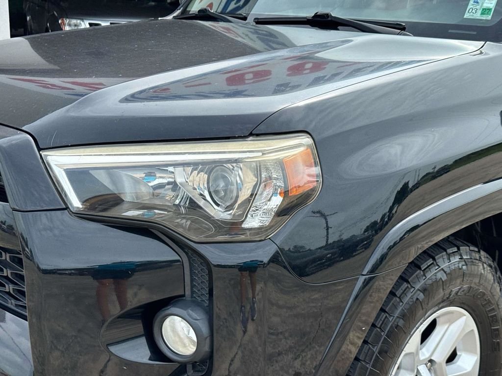 Used 2016 Black Toyota SR5 image 3