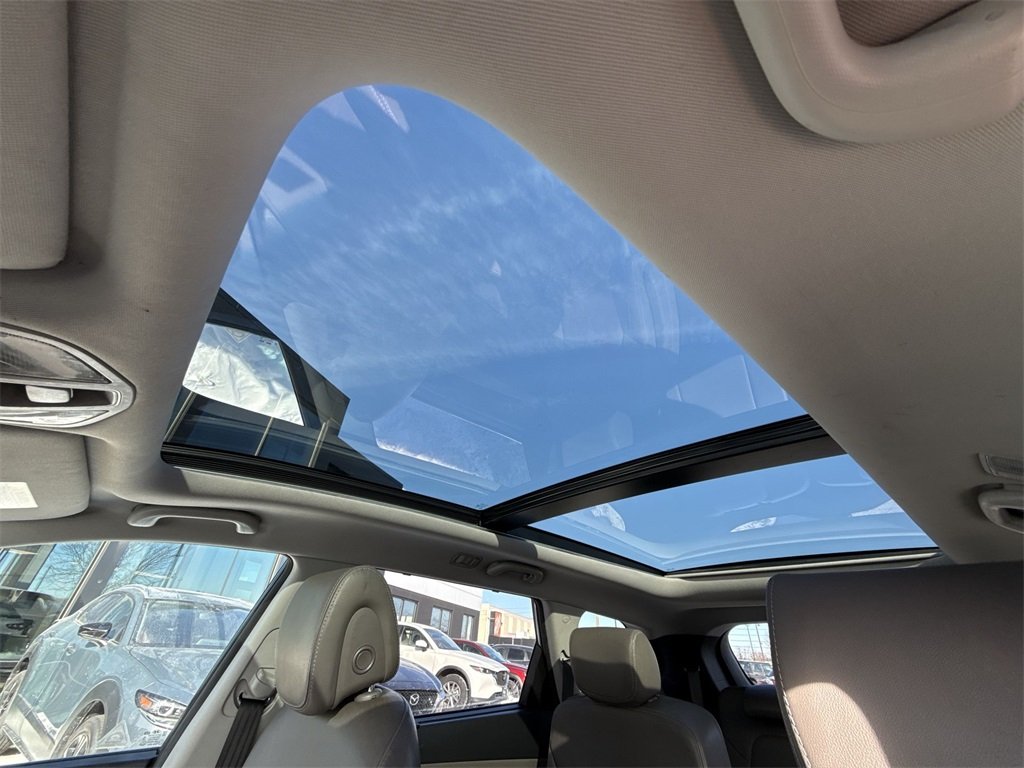 2018 HYUNDAI SANTA FE - Image 20