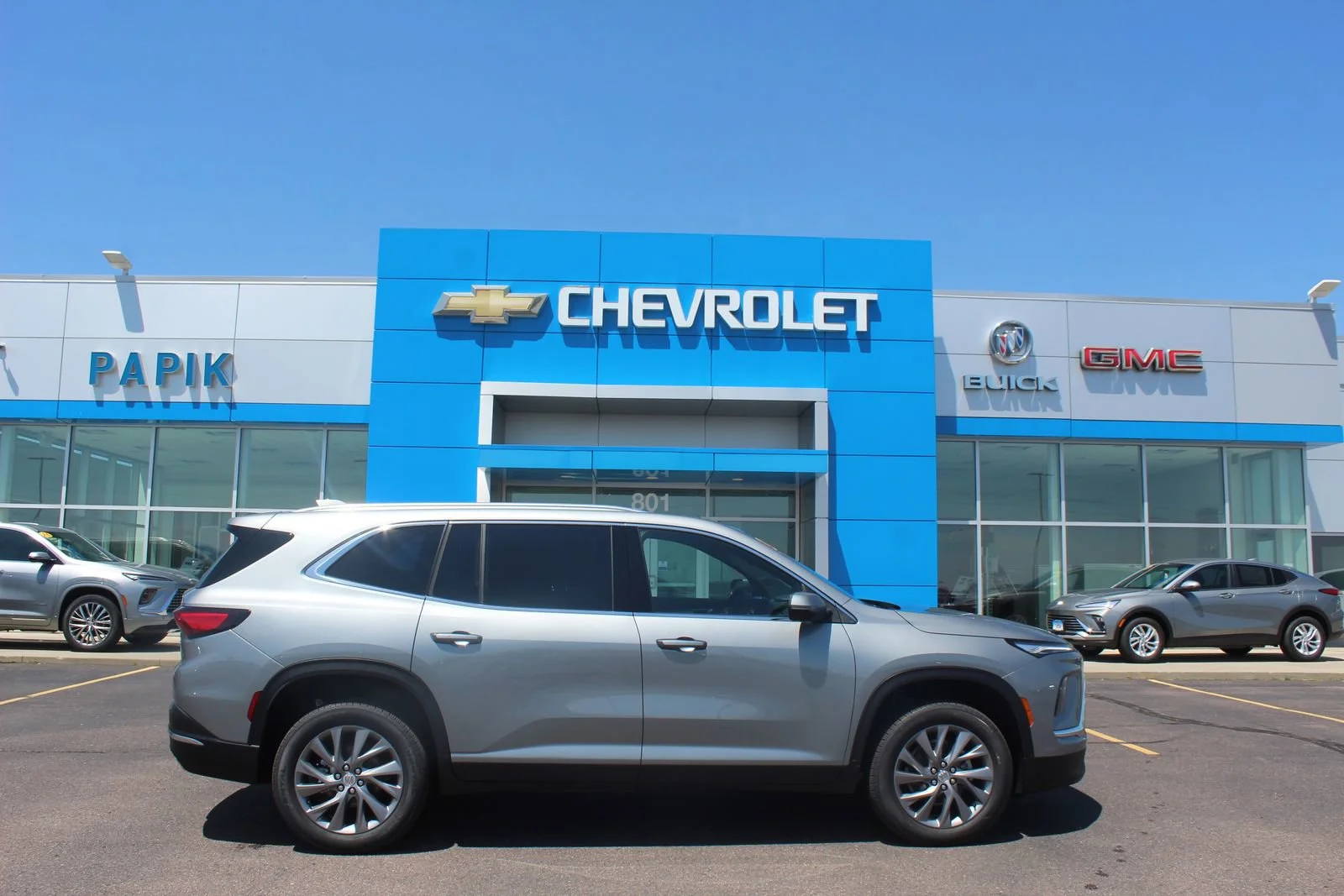 2026 Buick Enclave Preferred AWD's photo