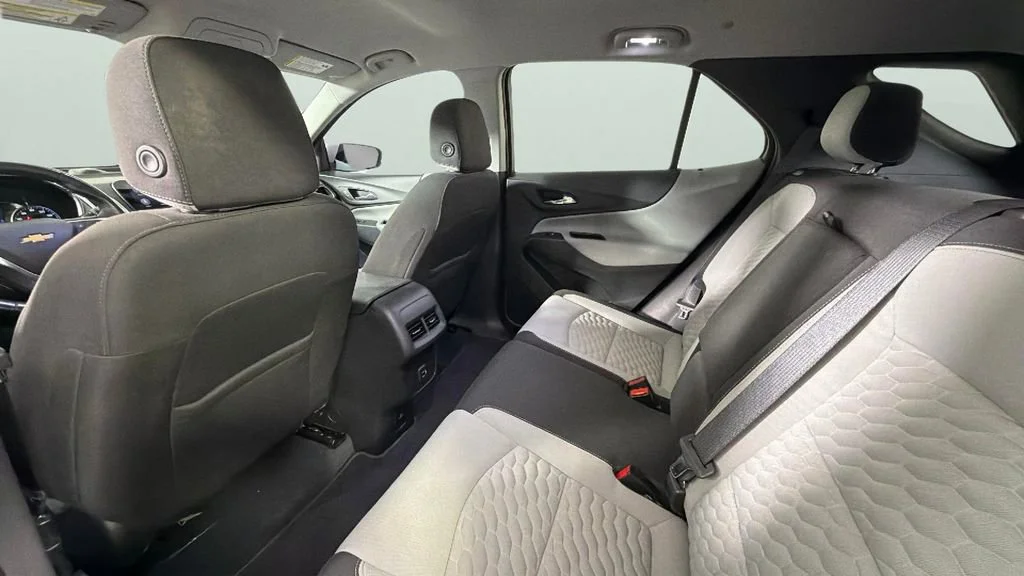 Used 2021 SUMMIT WHITE Chevrolet LT image 41
