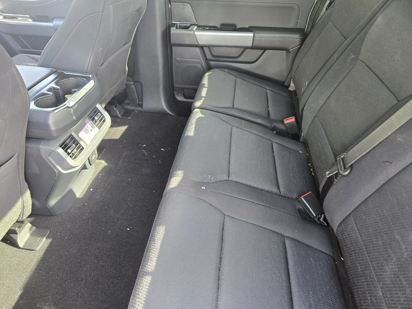 New 2026 Carbonized Gray Metallic Ford XLT image 18