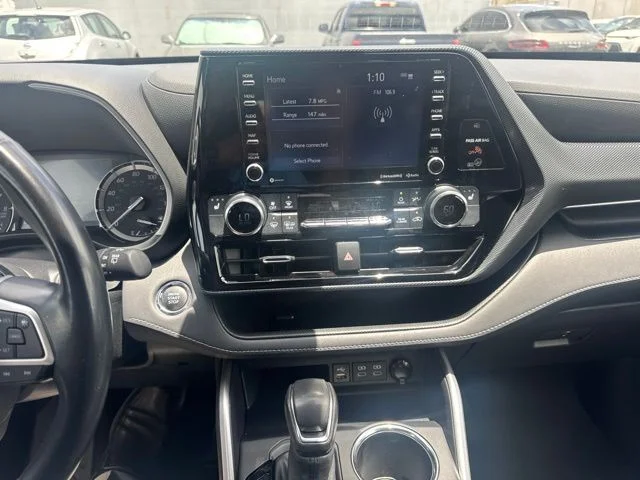 Used 2022 Silver Toyota XSE image 20