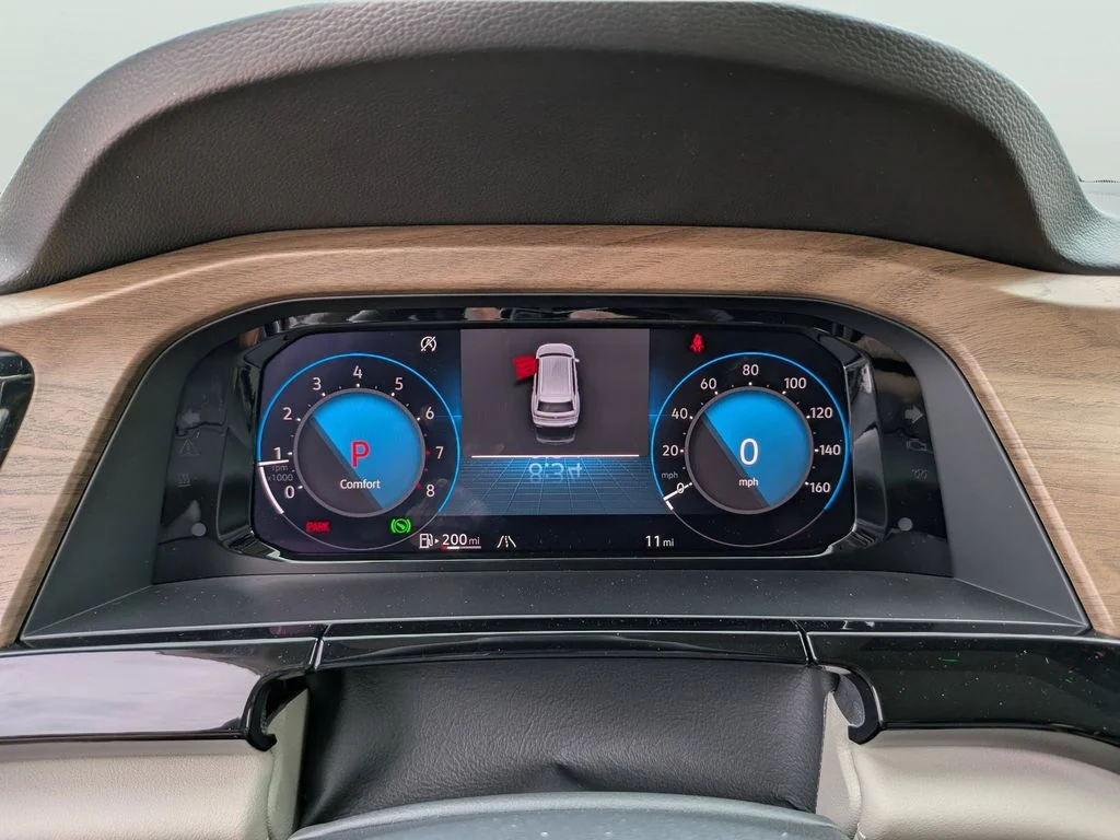 New 2026 Green Volkswagen 2.0T SE w/Technology image 31