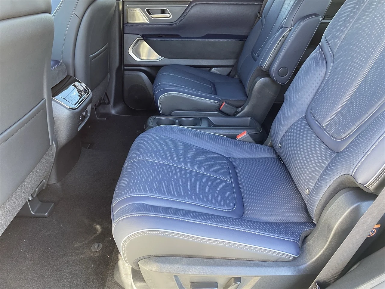2026 INFINITI QX80 Sport - Photo 15