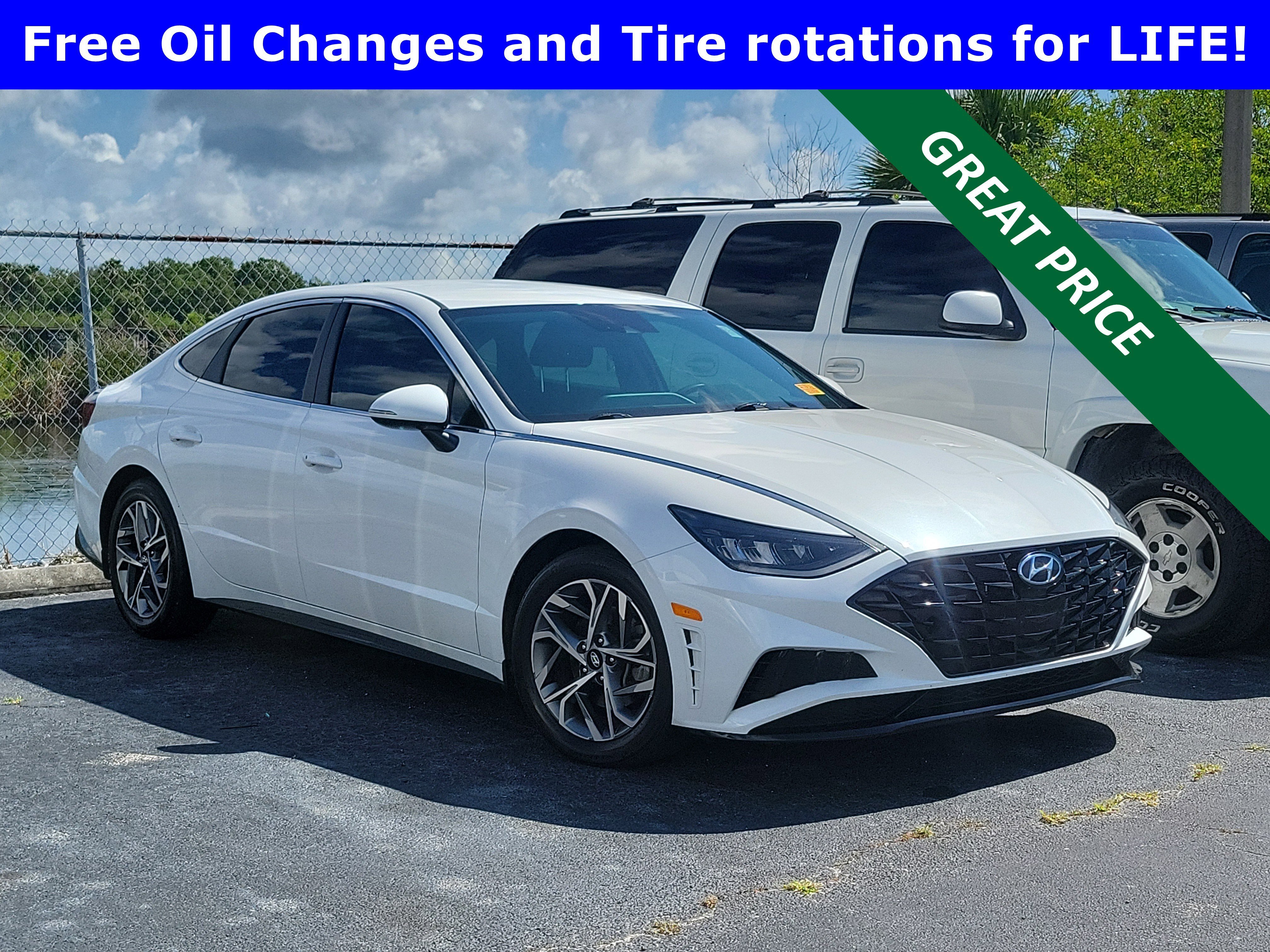 2022 Hyundai Sonata SEL's photo