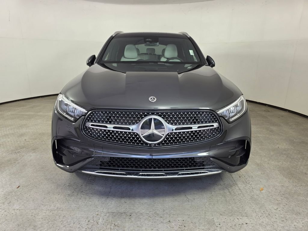 New 2026 Graphite Grey Metallic Mercedes-Benz GLC 300 image 2